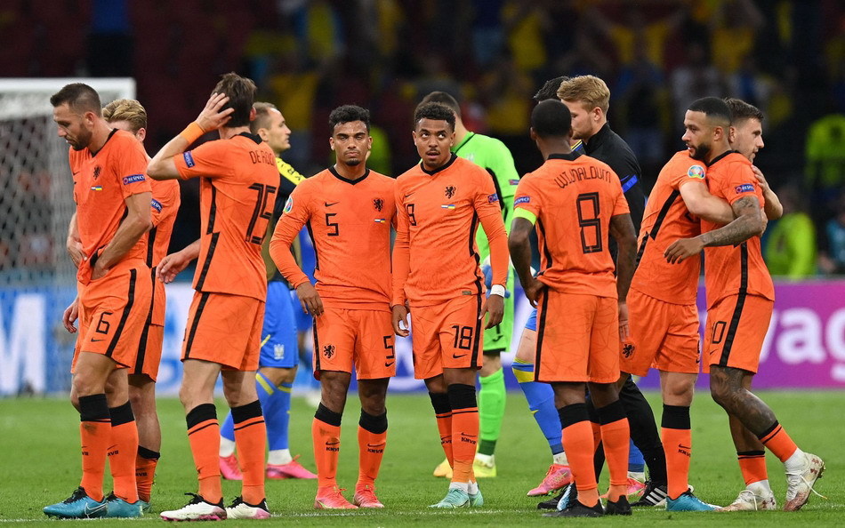 关于秘鲁险胜加拿大，恩昆库关键制胜的信息