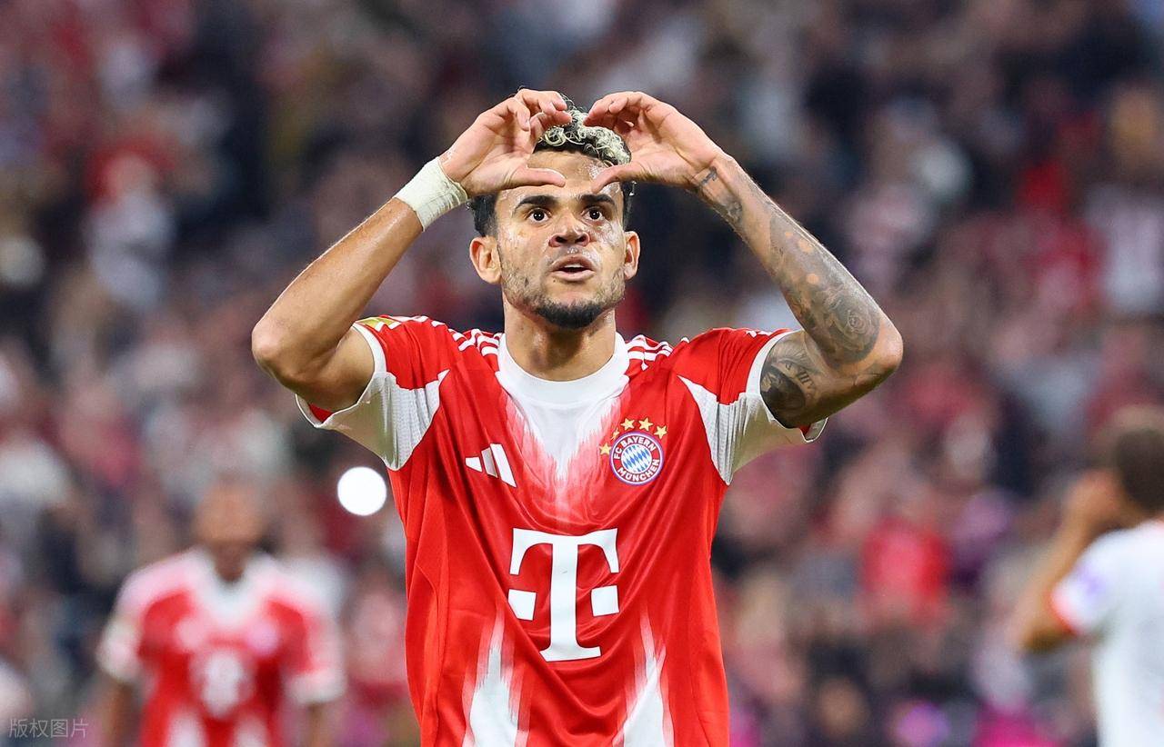 那不勒斯完胜阿森纳，内马尔三分雨点燃全场的简单介绍