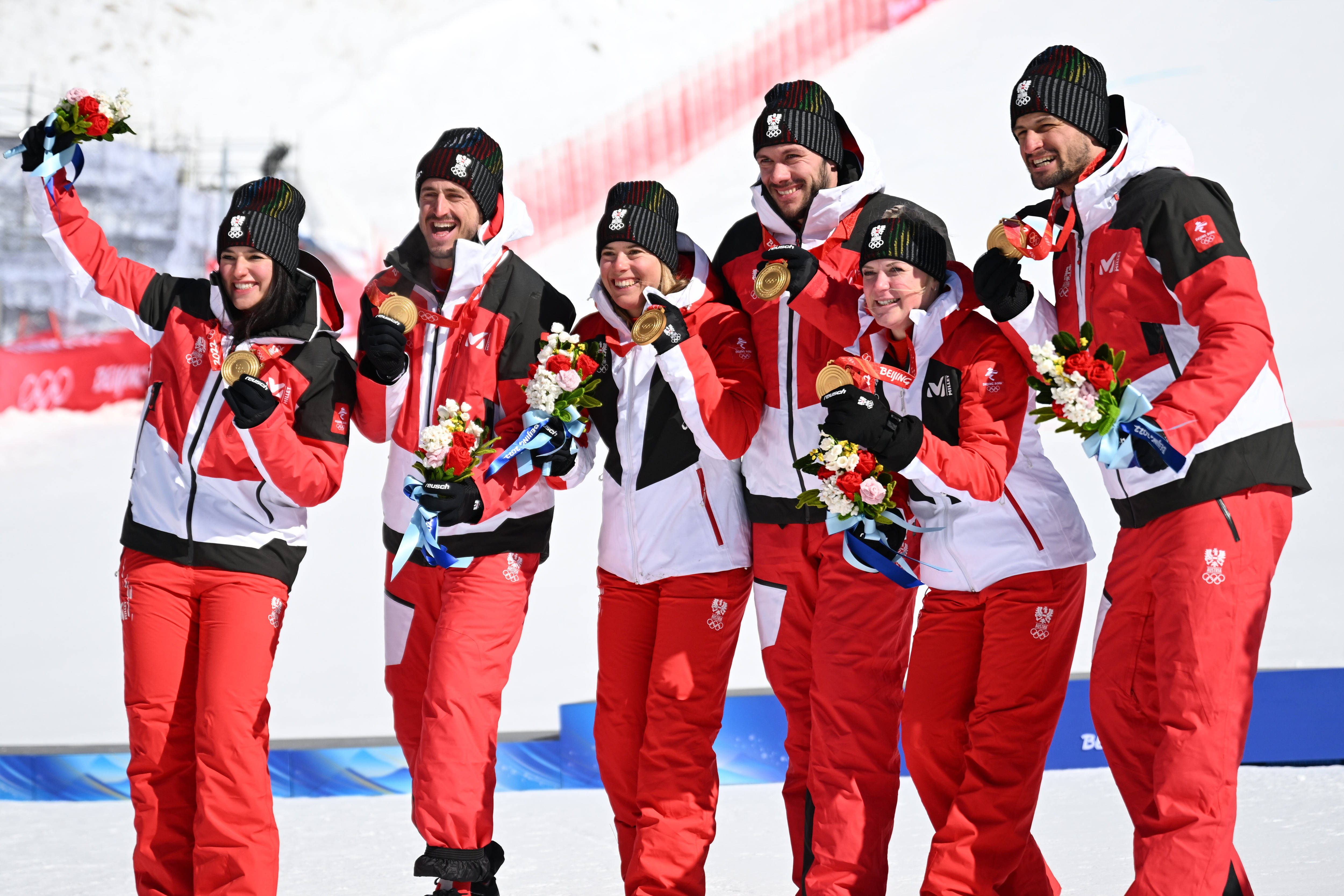 ac米兰体育官网-关于瑞士高山滑雪选手登上领奖台的信息