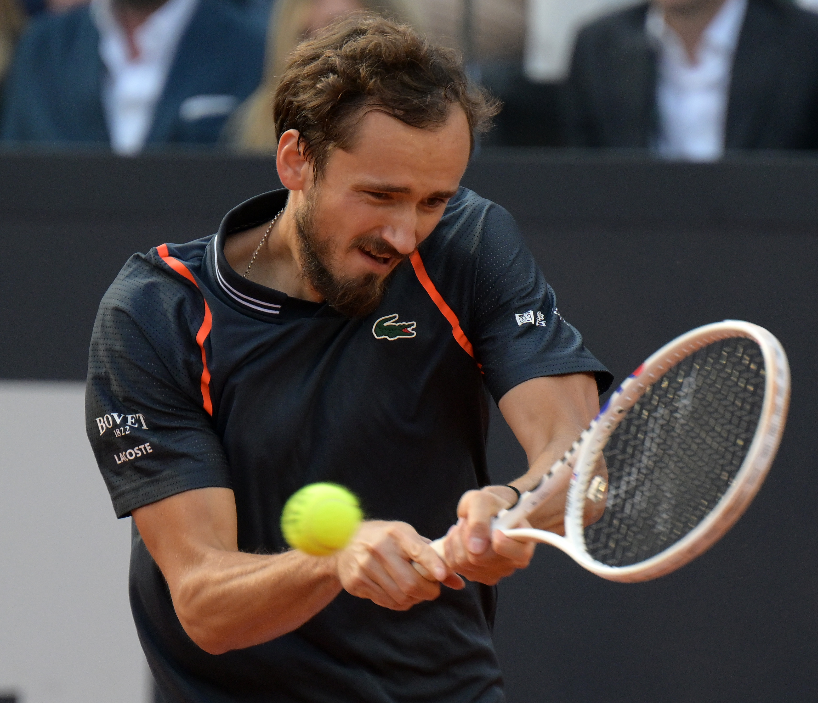 米兰体育入口-美国网球队完胜法国网球队,梅德韦杰夫爆发神勇的简单介绍