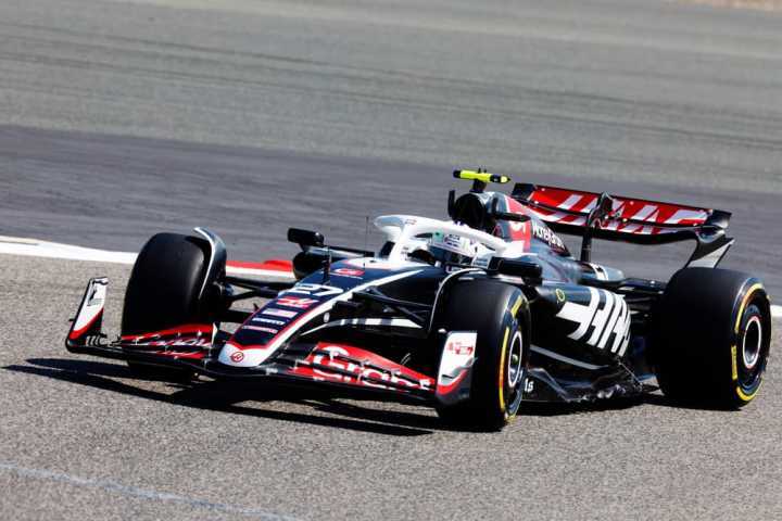 米兰体育app入口-索伯车队力克阿斯顿马丁，拉塞尔高光表现的简单介绍