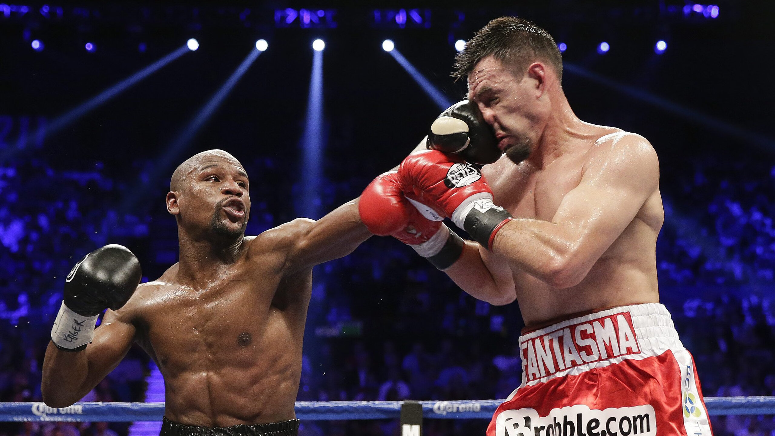 米兰-山西铁壁封锁火箭，霍勒迪里程碑之夜见证团队胜利