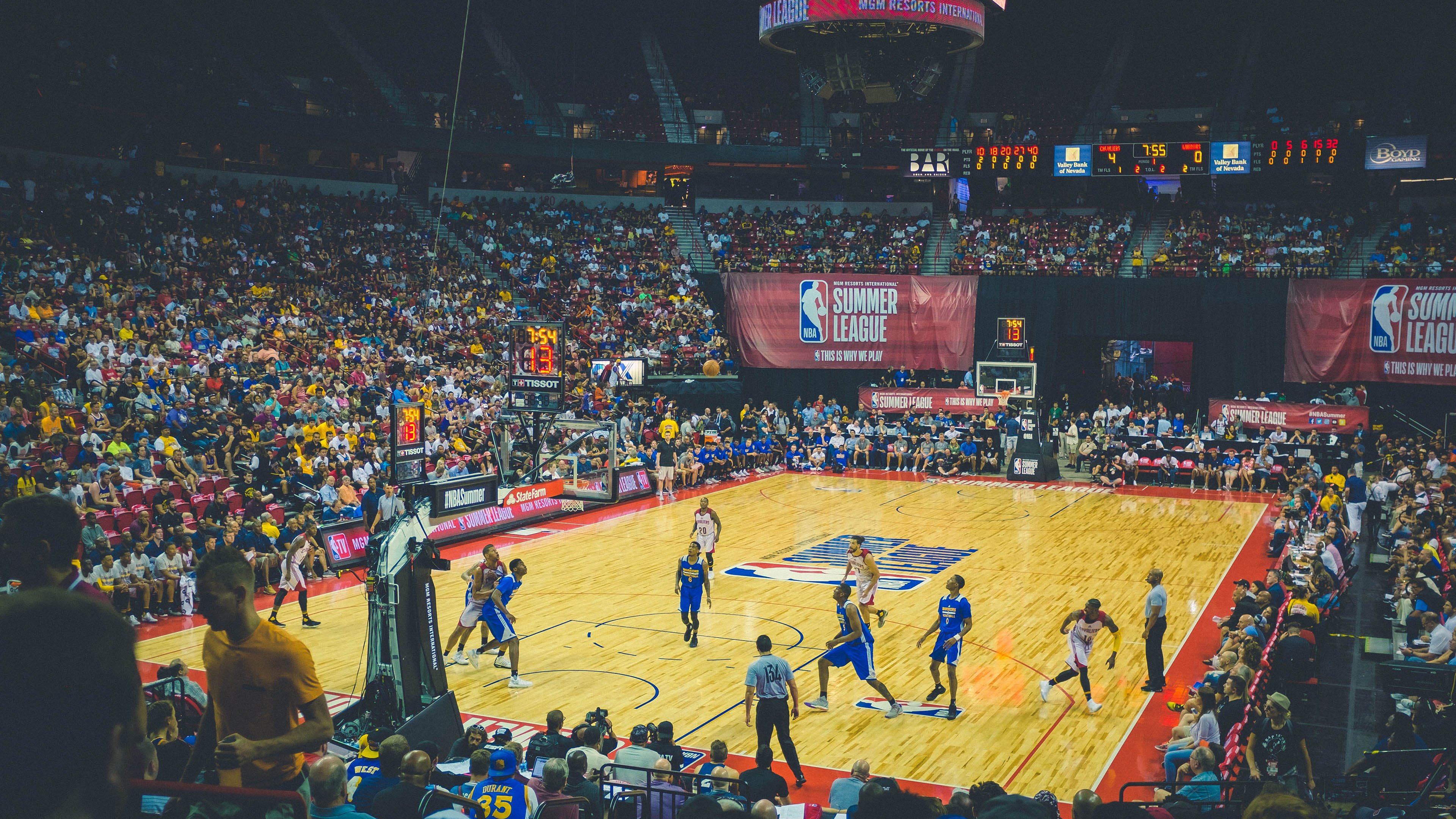 战术的囚笼,当波兰式防守在NBA总决赛遇上伊朗式坚韧