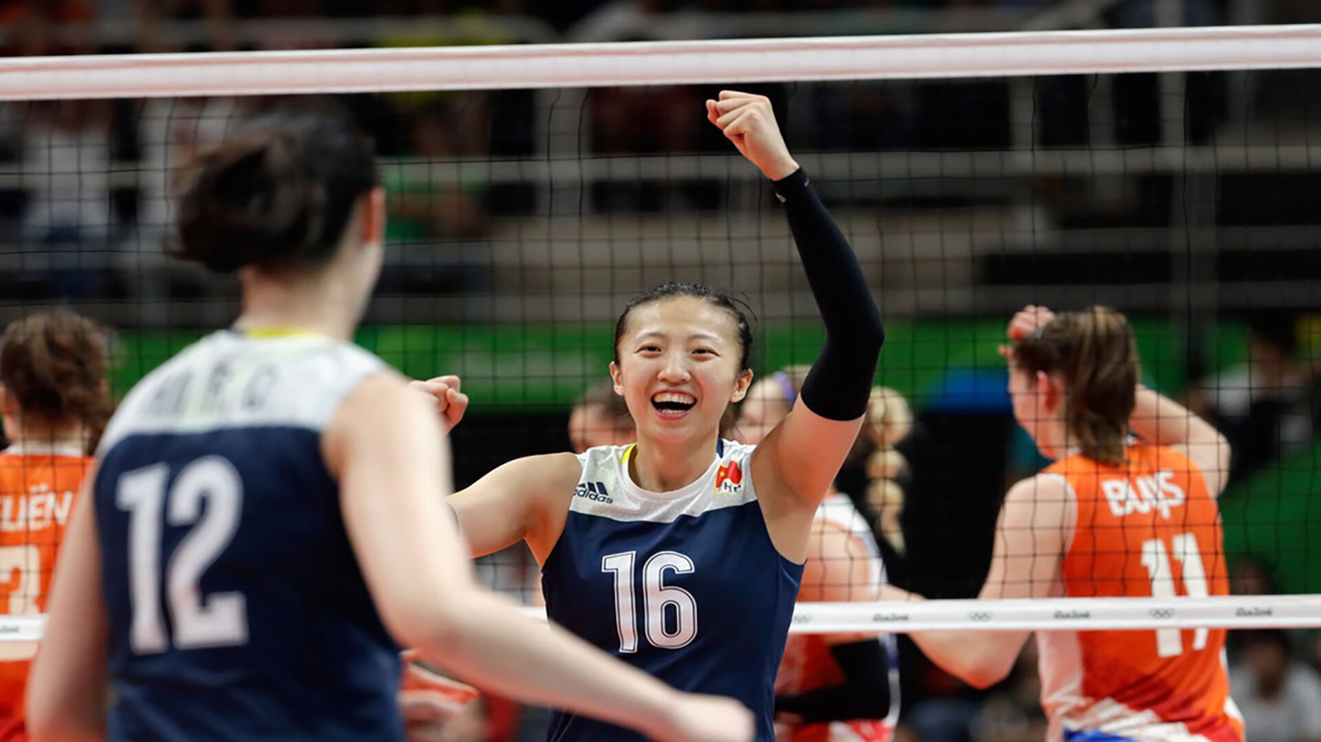米兰-黑星闪耀，当加纳的攻守风暴，卷走了罗马尼亚的王冠—2026世界杯决赛的维尼修斯时刻